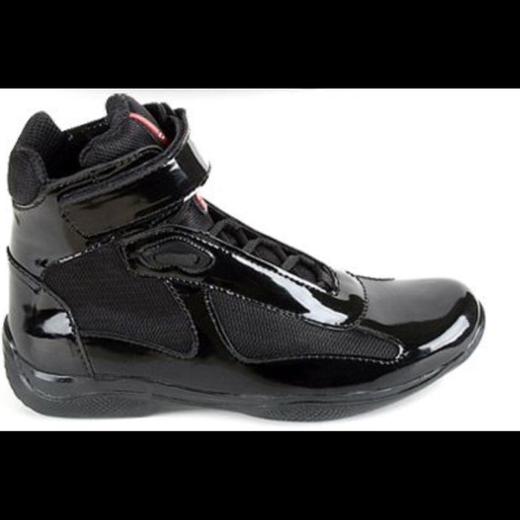 💥SALE💥 Prada Men’s Hightop sneakers - Picture 6 of 6